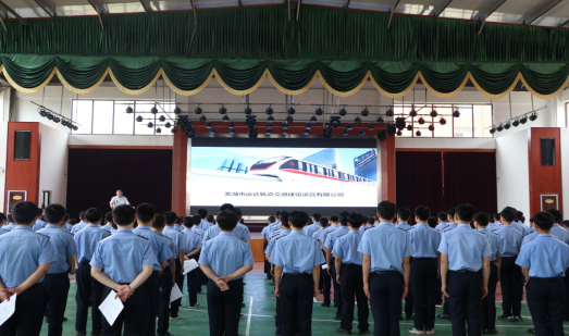 芜湖市运达轨道交通建设运营有限公司来南昌向远轨道技术学校进行订单班选拔