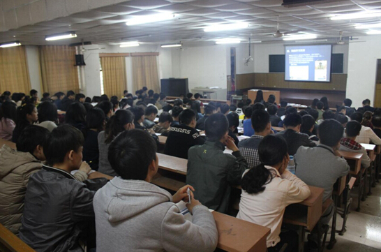 南昌向远铁路学校师生参加北京交通大学2016年春季新生开学典