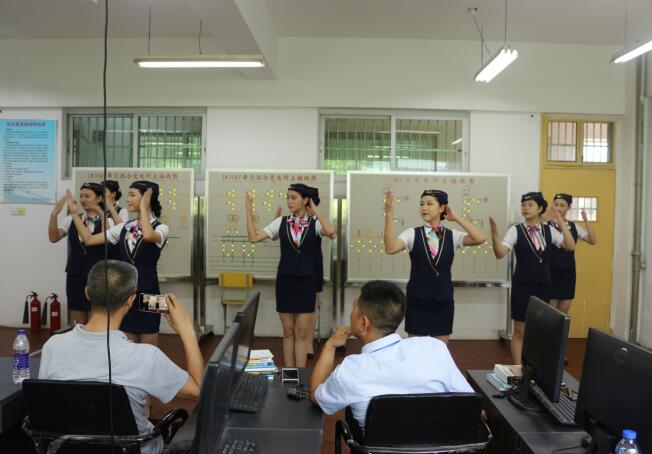 热烈祝贺南昌向远轨道技术学校技能大赛圆满结束