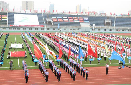 南昌向远轨道技术学校师生代表队参加2019年南昌市第七届校园体育节