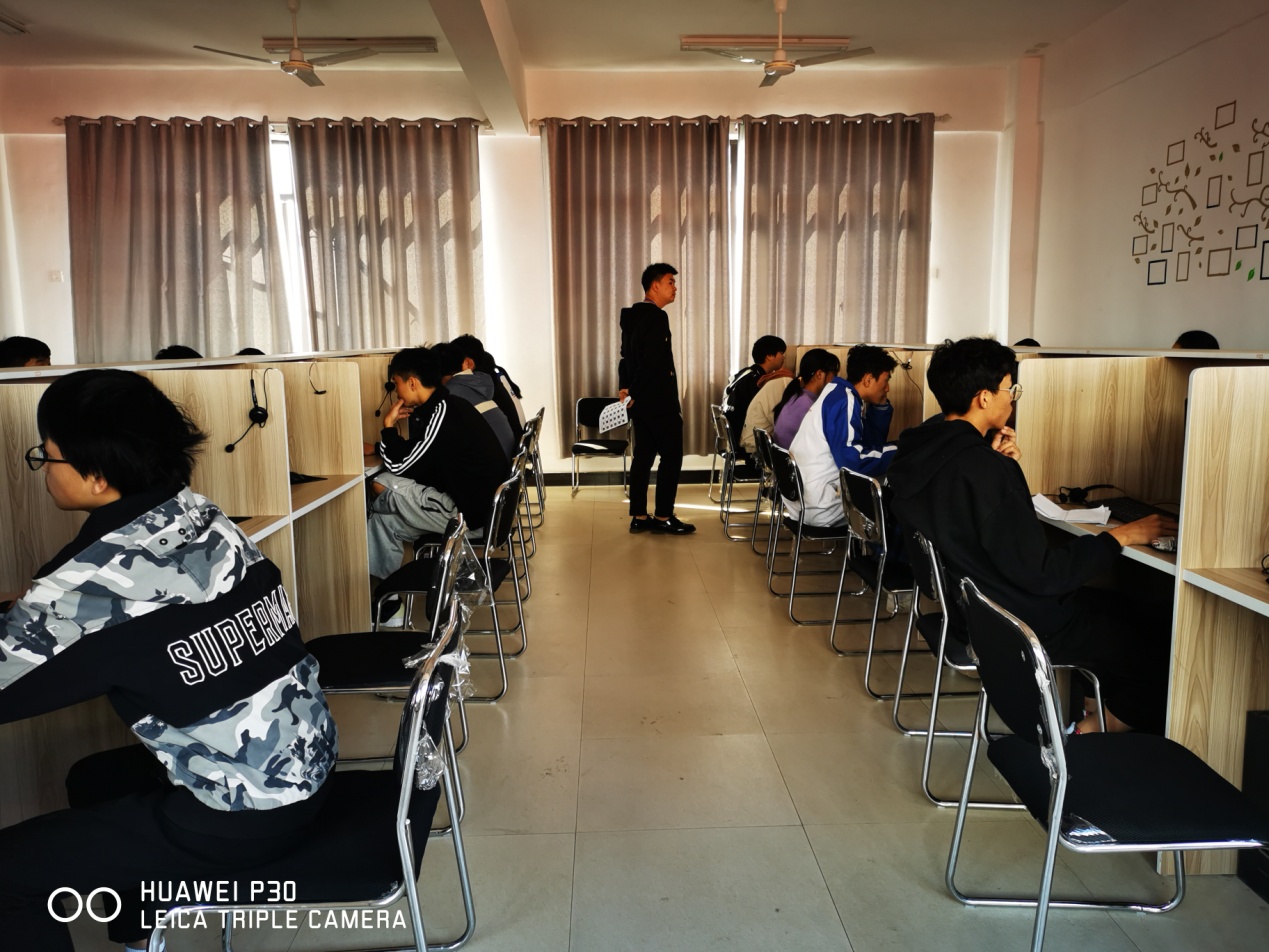 南昌向远轨道技术学校组织2019级学生参加全国计算机应用水平（NIT）考试