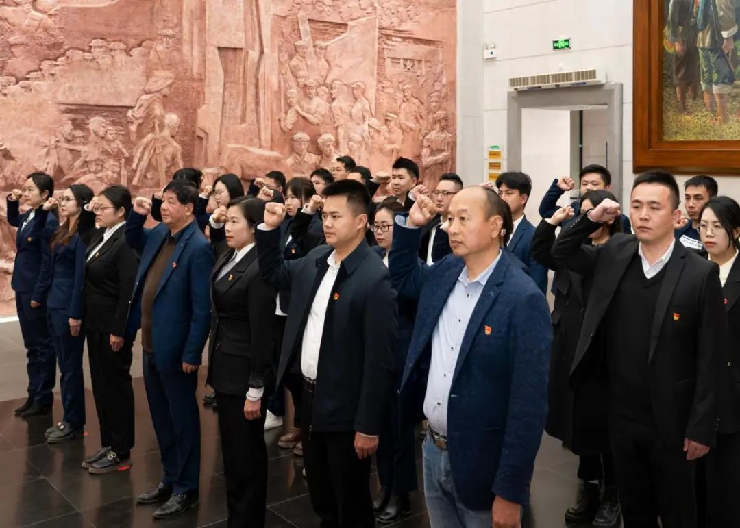 南昌向远轨道技术学校党支部组织开展“3.23”赶考日警示教育活动
