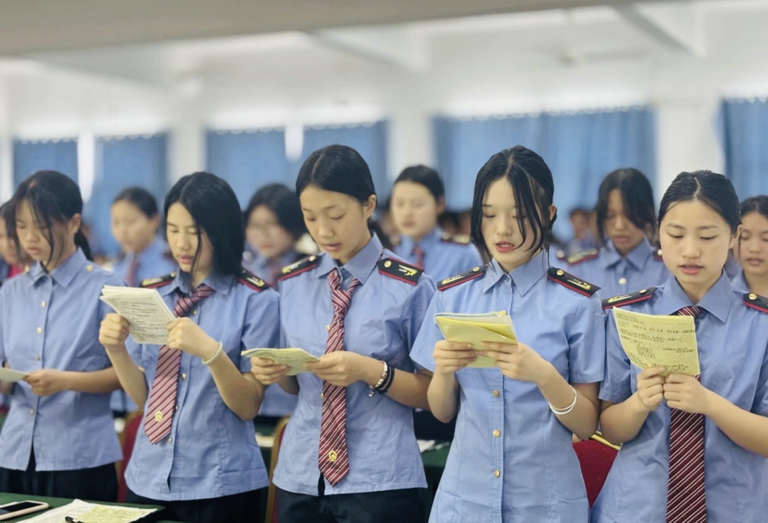 南昌向远轨道技术学校第十九期团校培训圆满结束