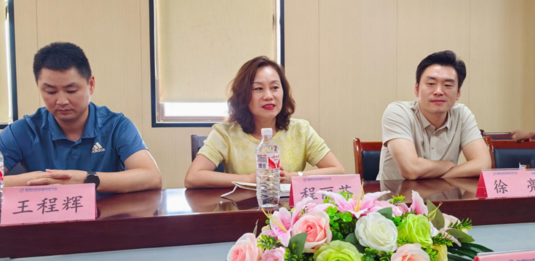 南昌师范学院体育学院领导到校交流指导工作