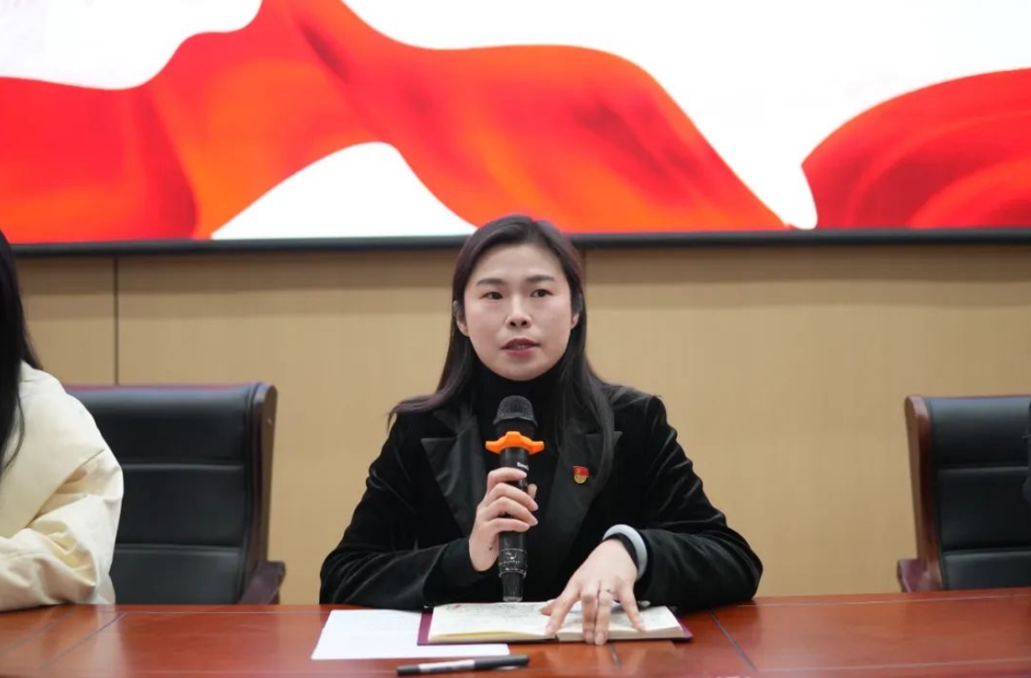 南昌向远轨道技术学校团委学生会召开新学期第一次全体大会