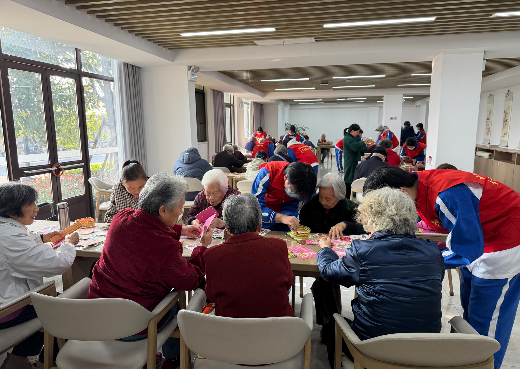 南昌向远轨道技术学校&ldquo;轨道先锋志愿服务队&rdquo;赴颐养院开展志愿活动（二）