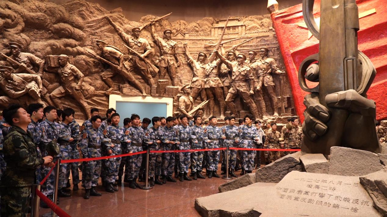 南昌向远轨道技术学校&ldquo;我的八一行&rdquo;红色研学活动圆满举行