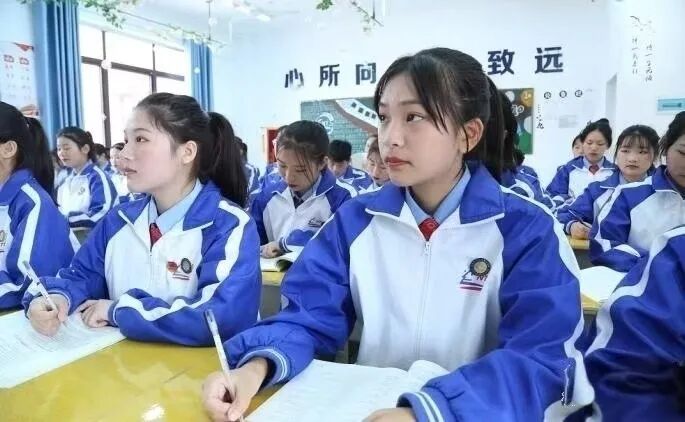 喜报!南昌向远轨道技术学校入选综合高中试点单位 新增普高招生计划100人